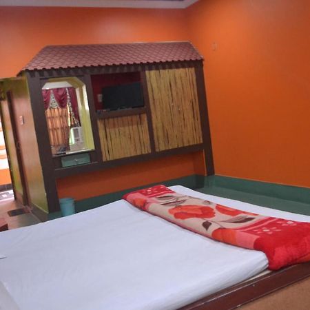 Hotel Golden Palace Kendrapara Eksteriør bilde
